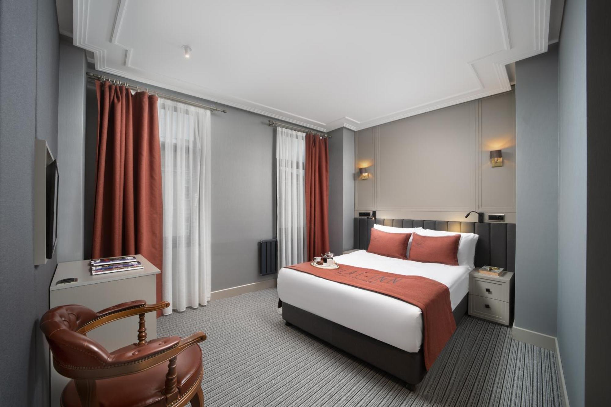 Plat Inn Hotel Taksim Istanbul Bagian luar foto